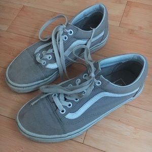 gray vans